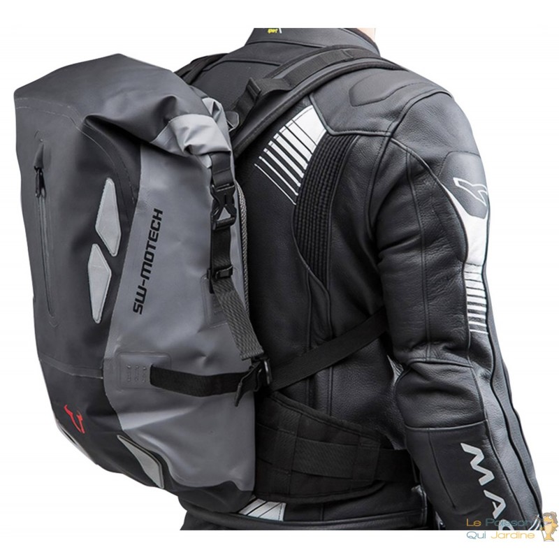 Sac à dos moto Barracuda gris/noir 25L SW Motech | Modif Moto